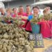 在地企業端午節愛心認購愛心粽 號召200位志工幫忙包粽送家扶
