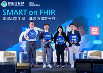 全台唯一SMART 50地區醫院  員榮AI智能醫囑系統登上大南方智慧健康展