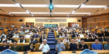 詩人向陽赴虎科大暢談台語詩及歌詞　張信良校長：母語是文化記憶與價值認同的重要載體