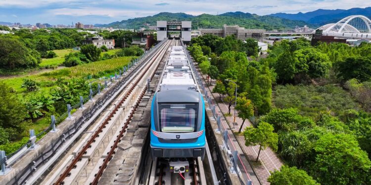 通勤雙北市中心縮短20分鐘！ 三鶯線6/30正式通車 免費搭乘2個月