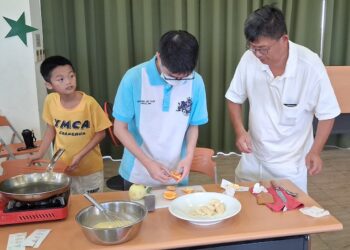 彰化家扶愛力客方案烘焙體驗  學做點心更學會肯定自己
