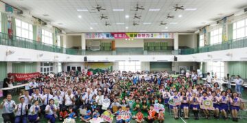 嘉義市女童軍節登場　400名師生攜手實踐服務精神「讓愛+1」