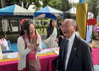 不畏風雨 114學年畢業典禮在民生校區光電風雨球場盛大舉辦