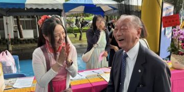 不畏風雨 114學年畢業典禮在民生校區光電風雨球場盛大舉辦