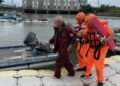 臺南豪雨民眾落海 海巡爭分奪秒救援