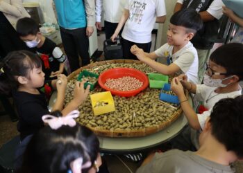 雲林土庫端午送愛暨推廣米食 社區齊心包粽關懷弱勢
