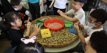 雲林土庫端午送愛暨推廣米食 社區齊心包粽關懷弱勢
