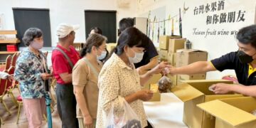 嘉市好店日造酒妝送出2,000包酒梅 推廣續食理念實踐永續生活