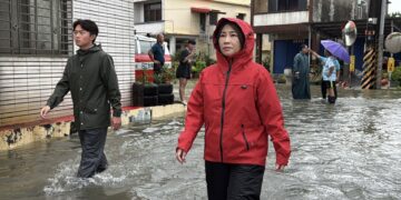 豪雨造成屏東多處積淹水  要求加速抽排恢復通行
