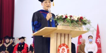 南華大學畢業典禮傳遞三好四給精神　1,368位學子茁壯放光