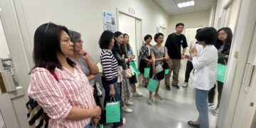 大仁科大展現藥學教育能量　企業參訪交流熱絡