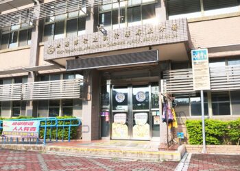 科技公司積欠稅費244萬元數年未繳　屏東分署祭出留置後負責人速籌款辦理分期