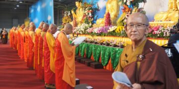 中區全國供佛齋僧大法會盛大登場　法音繚繞共祈國泰民安家家平安