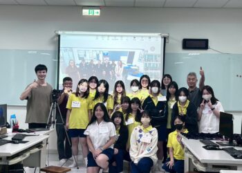 科技打破課堂邊界!金甌女中連線澳韓日 學生用全英文把臺灣推向世界
