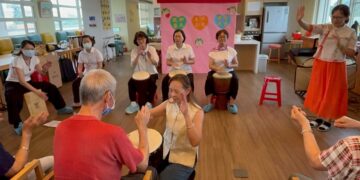 亞太鹿港渡假村公益樂團暖心獻藝  樂聲傳愛福興秀和苑日照中心