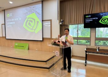 號召師生同步連線觀看黃仁勳演講　東吳大學打造人文AI智慧校園迎戰新世代