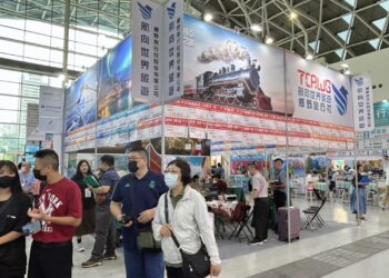 【豐富多、優惠強、亮點足】高雄國際夏季旅展人氣爆棚,旅遊體驗平台新趨勢