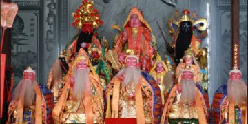 電影《三清》本週票房破百萬 道教最高神祇「三清道祖」聖筊同意到場見證