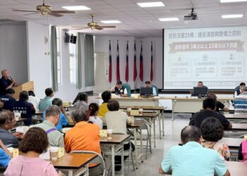 潮州警攜手實習生送暖獨居長者 暨潮州警訊
