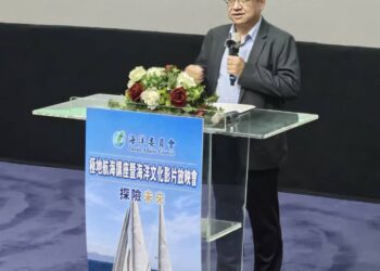 熱愛海洋 充滿勵志!陳懷璞以笑容再出發 現身海委會講座,分享7,000公里無動力航行南冰洋探險與航海夢想