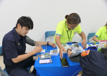 南服中心攜手醫療團隊守護警察健康 推猝死預防講座及免費健檢