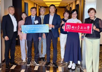 臺南大學率團赴日交流 攜手臺日產官學推動太陽能板循環經濟