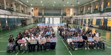 公私協力璀璨校園書香　陳沼濤文教基金會贈屏東縣國中小4,315冊圖書