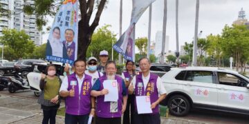中聯油脂事件延燒 張靜率車隊赴市府、南服中心陳情要求資訊透明