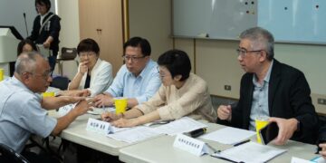 林岱樺率隊連跑仁武、大寮 聚焦特定工廠綠帶、排水與都計轉型死結 中央地方承諾攜手破局