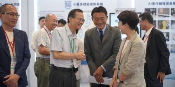 鞋業與織品設計業者導入AI  經濟部臺北鞋展設互動專區