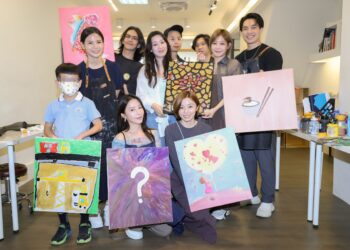 群星齊聚用愛作畫力挺「台灣愛與希望國際關懷協會」王瞳 張家瑋 孟慶而 Lolita愛心畫作助受虐兒