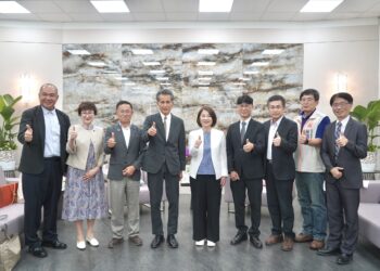 日本茨城縣笠間市長率團拜會屏東縣長 雙方盼深化農業、產業及教育合作