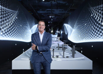 KOHLER第四代掌門人睽違9年訪台     發表2026年全新Leap全自動智能馬桶