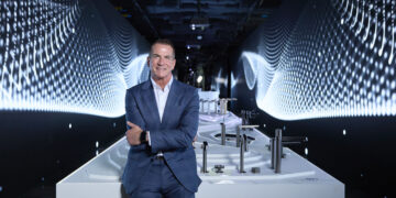 KOHLER第四代掌門人睽違9年訪台 發表2026年全新Leap全自動智能馬桶