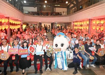 2026九份紅燈籠祭正式點燈 侯友宜邀民眾漫步山城感受夜色之美