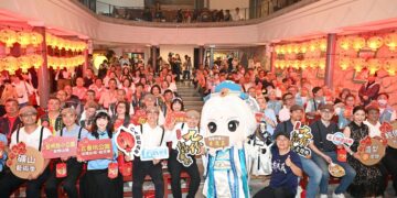 2026九份紅燈籠祭正式點燈 侯友宜邀民眾漫步山城感受夜色之美