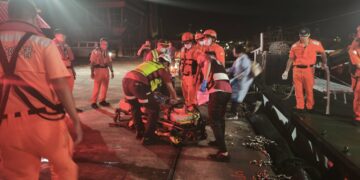海巡深夜馳援小琉球醫療後送　爭分奪秒護送病患就醫