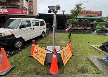 新北環保局攜手警監單位執行「麥噪專案」　防堵噪音車擾民