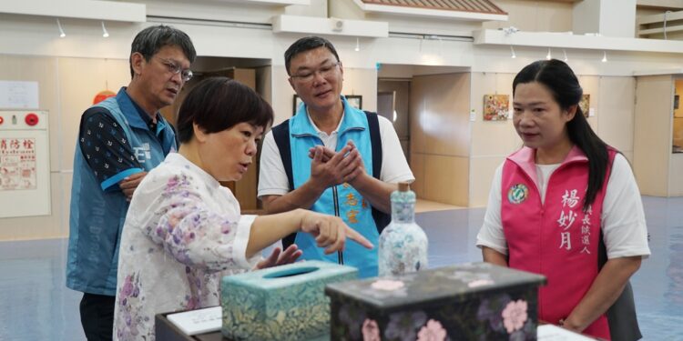 影音/鹿港鎮圖書藝文中心「繁花鎏金歲月」  重新賦予生命與藝術價值