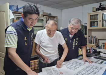95歲榮民墨香傳情感謝輔導會 致贈三幅珍貴墨寶感謝長年來關懷與照顧