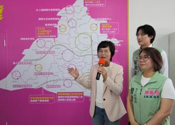 影音/政治不一定要硬梆梆 陳素月競選總部開箱 設溫馨親子閱讀區