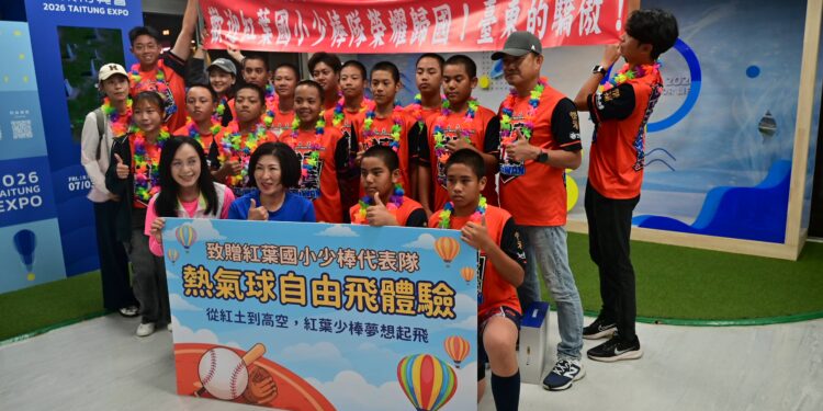 淚灑球場雖敗猶榮！紅葉少棒奪LLB亞太區亞軍  台東熱氣球升空迎英雄