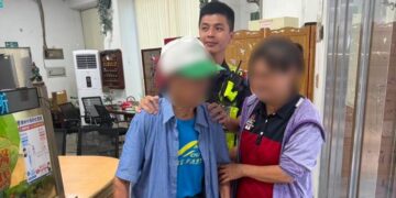 九旬失智翁獨自搭車迷途 潮州警「嗶」愛心手鍊助返家