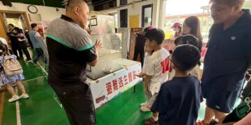 彰化消防局「消防小職人」暑期夏令營登場 親子闖關學習防火防災知識