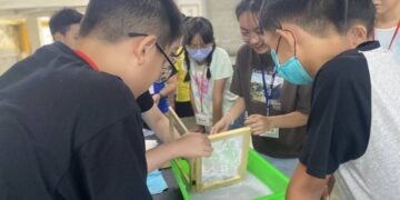 嘉義市首辦創意領袖培力營　35位國小學童跨域學習培養AI與領導力