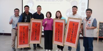 屏東縣農業大學開學典禮 邀請「百大青農」校友到場勉勵