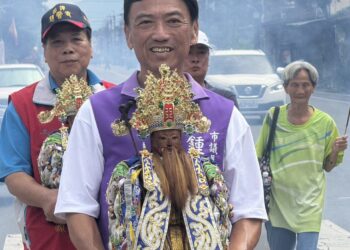 第一選區突添戰將！鍾炳光宣布參選　41年公職經驗轉戰議會