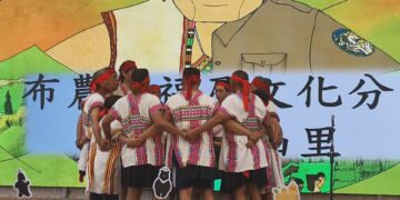 「走進有熊國」黑熊保育特展 開幕 啟動全臺國家公園齊聚佛館保育護生