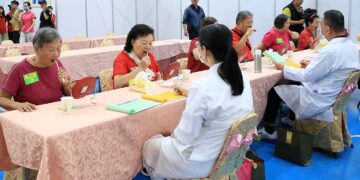 嘉義市樂齡潔牙賽推廣「8020運動」 百位長者組隊競技