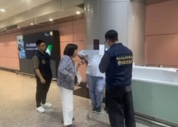 【明如鏡、察秋毫、靖邊關】橋檢指揮跨轄聯手,桃機截法男排出1.4公斤一級毒